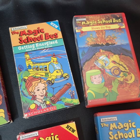Magic School Bus VHS Collection - Picture 3 of 7